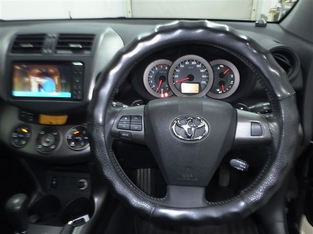 TOYOTA VANGUARD 2011