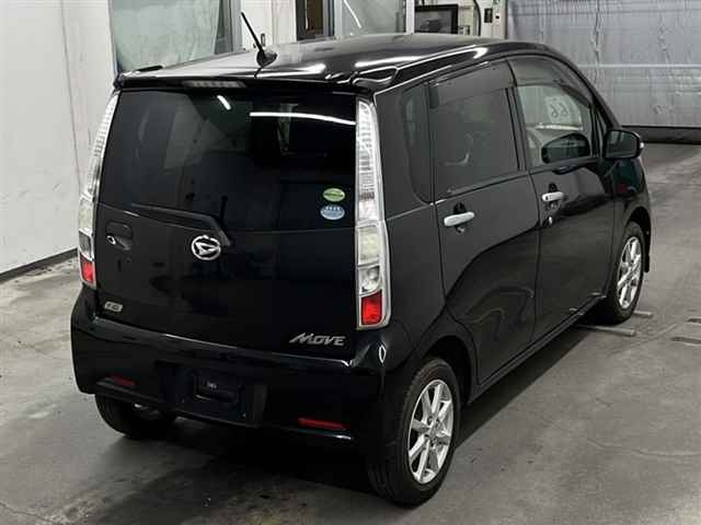 DAIHATSU MOVE 2012