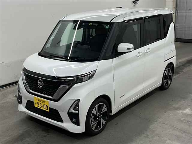 NISSAN ROOX 2023