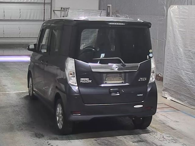 NISSAN DAYZ ROOX 2015