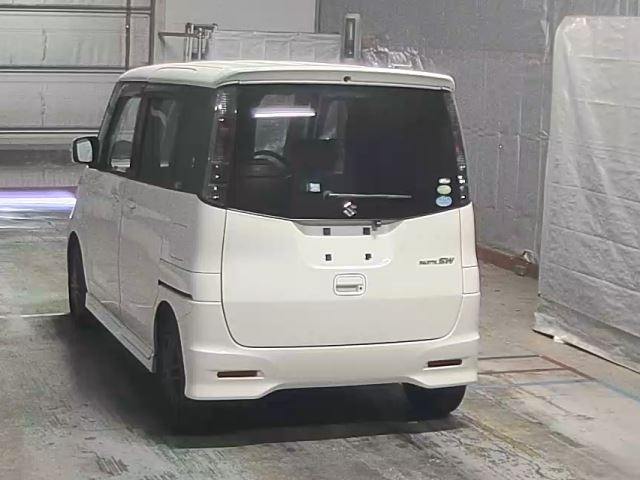 SUZUKI PALETTE 2011