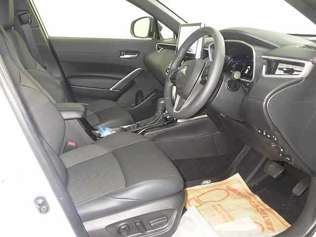 TOYOTA COROLLA CROSS 2024