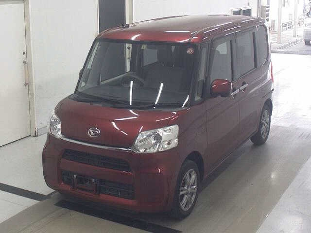 DAIHATSU TANTO 2015