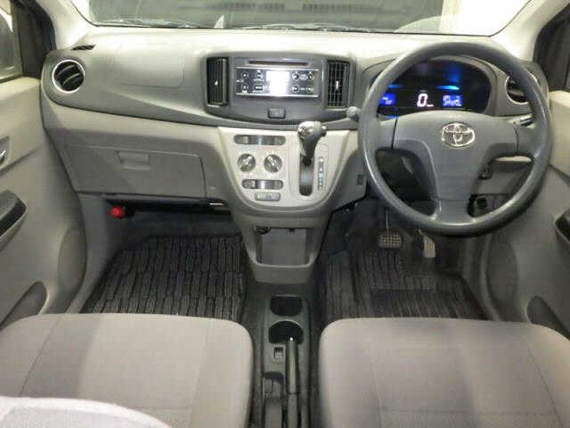 TOYOTA PIXIS EPOCH 2015