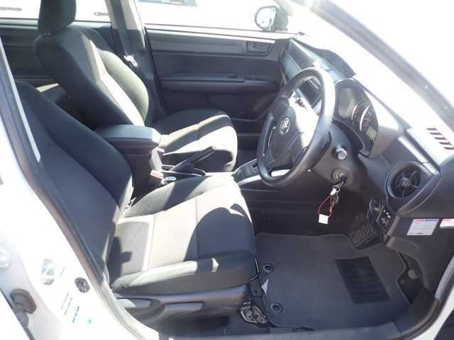 TOYOTA COROLLA FIELDER 2017