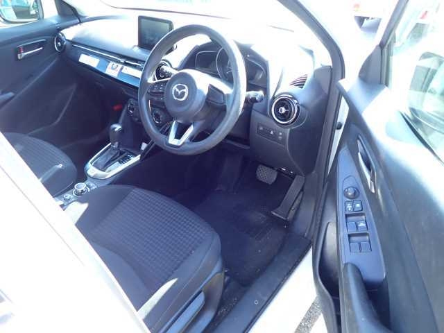 MAZDA DEMIO 2018