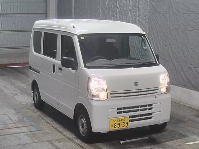 SUZUKI EVERY 2023