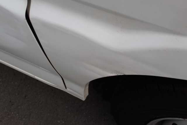 MAZDA BONGO VAN 2011