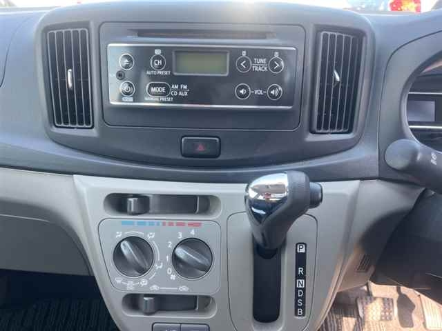 TOYOTA PIXIS EPOCH 2013