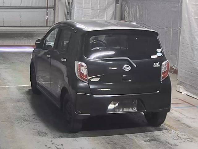 DAIHATSU MIRA E S 2011