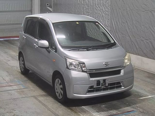 DAIHATSU MOVE 2013