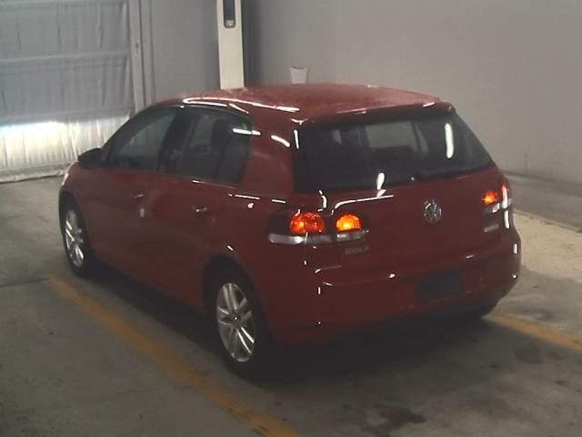 VOLKSWAGEN GOLF 2012