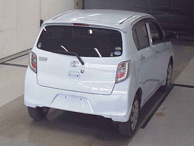 TOYOTA PIXIS EPOCH 2015