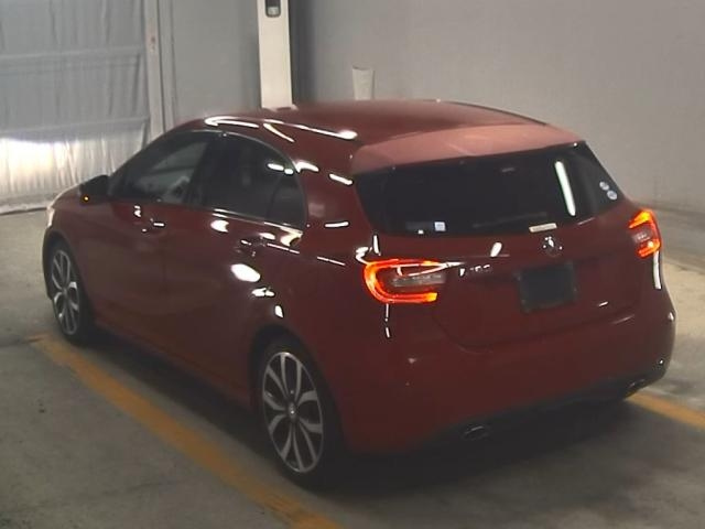 MERCEDES BENZ A CLASS 2015