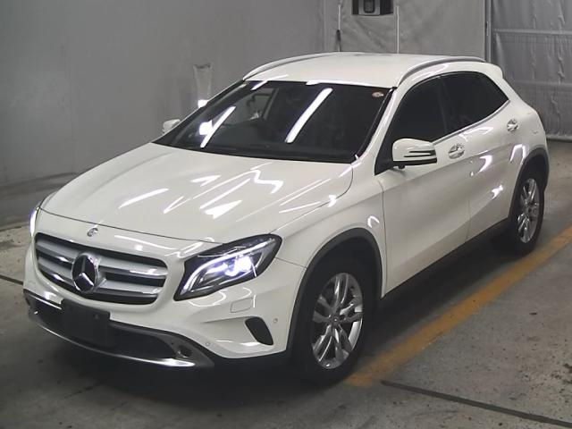 MERCEDES BENZ GLA CLASS 2015