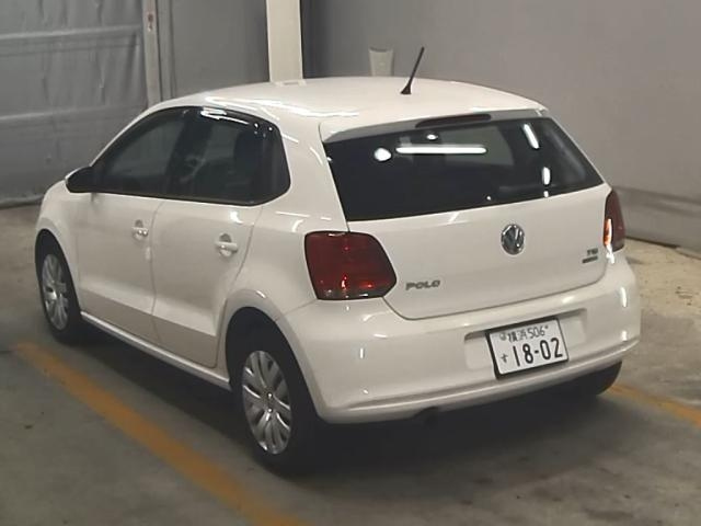 VOLKSWAGEN POLO 2013