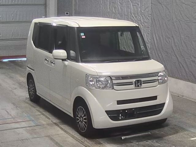 HONDA N BOX PLUS 2015