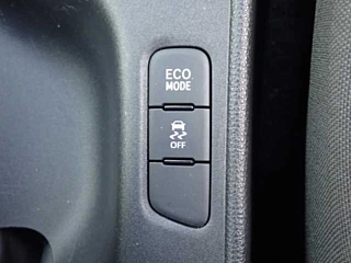 TOYOTA YARIS 2020