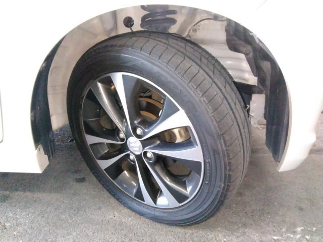 SUZUKI WAGON R 2012