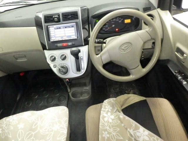 DAIHATSU MIRA 2012