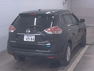 NISSAN X-TRAIL 2015