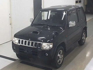 MITSUBISHI PAJERO MINI 2011