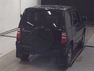 MITSUBISHI PAJERO MINI 2011