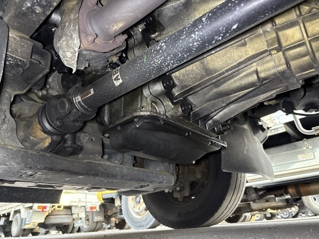 MITSUBISHI CANTER 2016