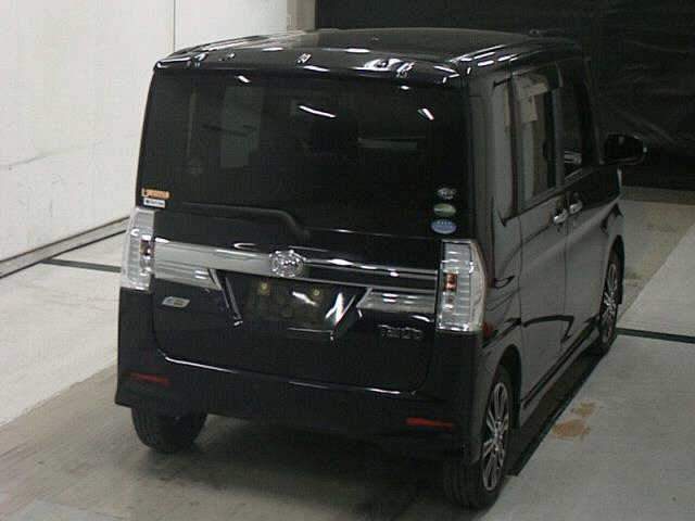 DAIHATSU TANTO 2014