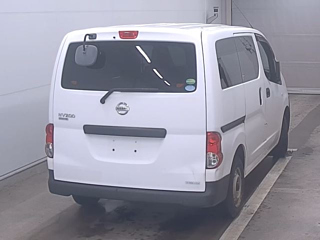NISSAN NV200 2015