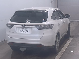 TOYOTA HARRIER 2015