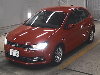 VOLKSWAGEN POLO 2015