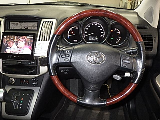 TOYOTA HARRIER 2008