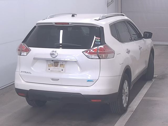 NISSAN X-TRAIL 2014