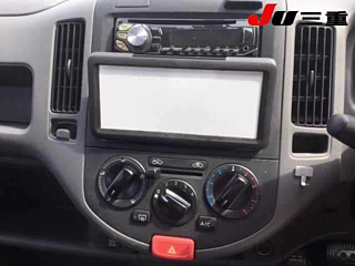 MAZDA FAMILIA VAN 2010