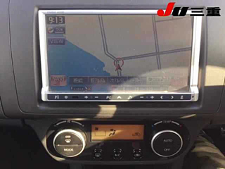 SUZUKI SWIFT 2010