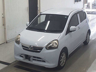 DAIHATSU MIRA E S 2012