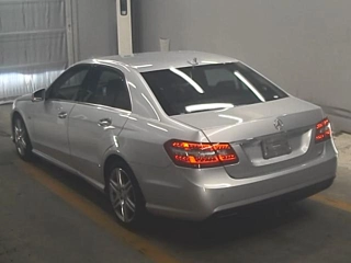 MERCEDES BENZ E CLASS 2012