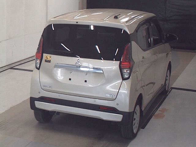 MITSUBISHI EK X EV 2022
