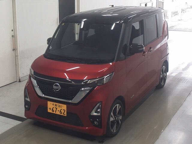 NISSAN ROOX 2020