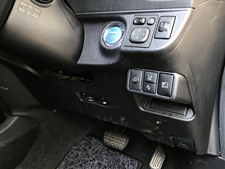 TOYOTA AQUA 2016