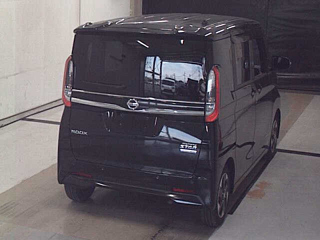 NISSAN ROOX 2022
