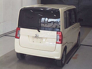 DAIHATSU TANTO 2018