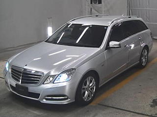 MERCEDES BENZ E CLASS WAGON 2011