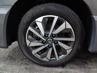 NISSAN SERENA 2019