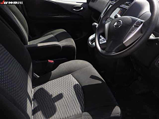 NISSAN SERENA 2013