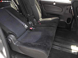 NISSAN SERENA 2013