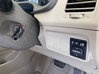 TOYOTA COROLLA AXIO 2010