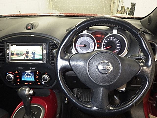 NISSAN JUKE 2010