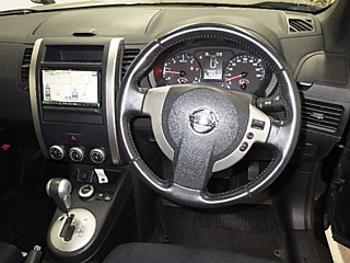 NISSAN X-TRAIL 2011
